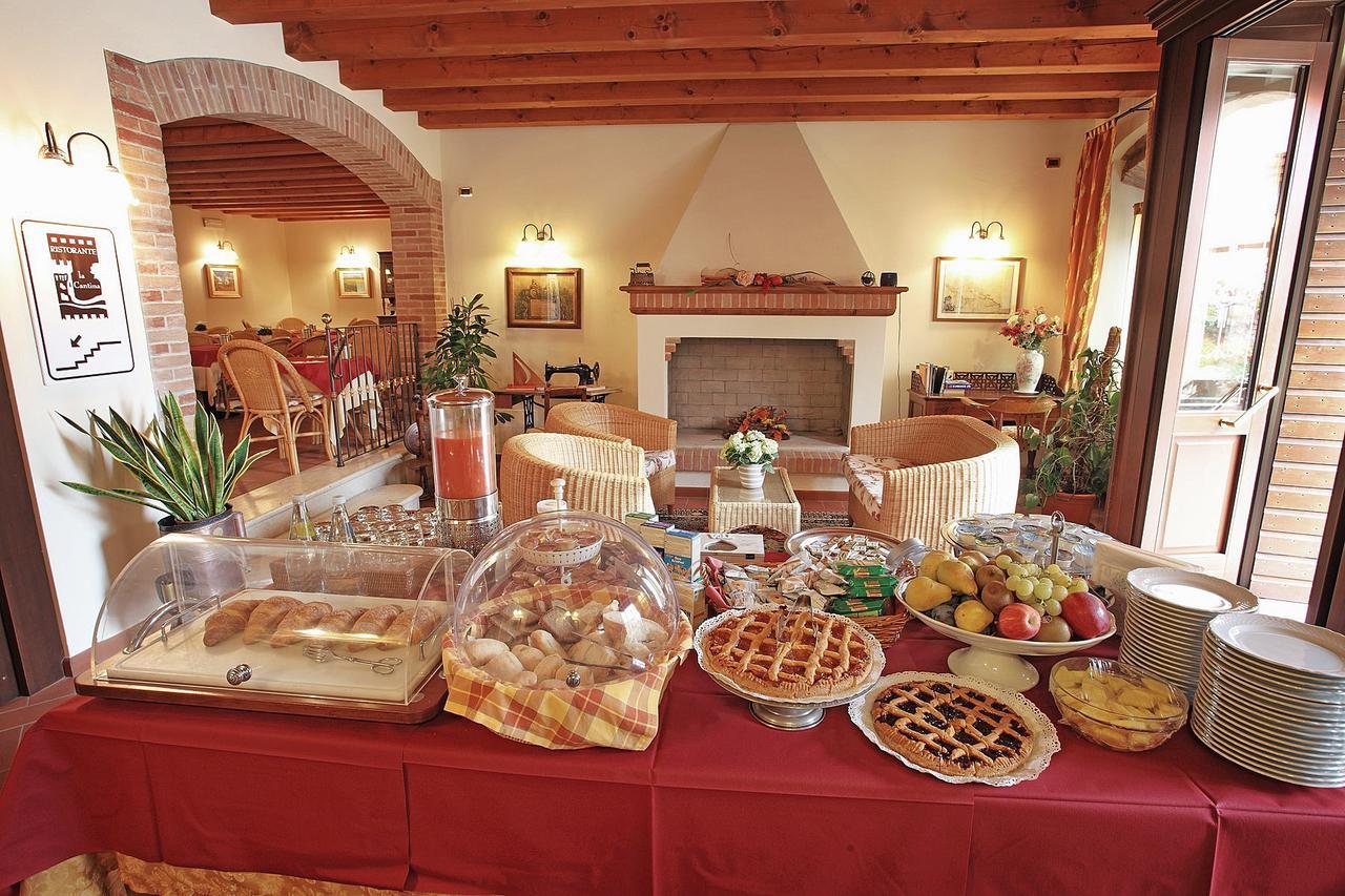 Hotel Faccioli Валеджо-суль-Минчо Экстерьер фото